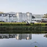 Minella & Leisure Centre Отель Клонмел