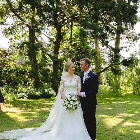 Minella & Leisure Centre Otel 4*