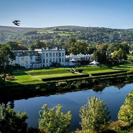 Minella & Leisure Centre Otel