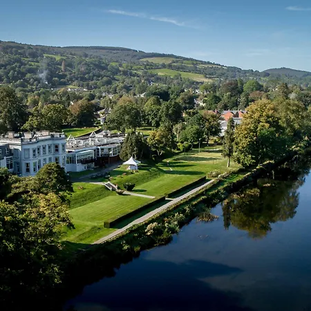 Minella & Leisure Centre Hotel 4*