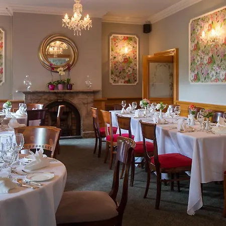 Hotel Minella & Leisure Centre 4*