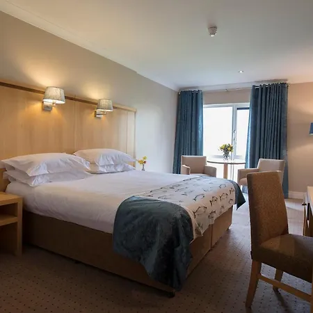 Hotel Minella & Leisure Centre 4*