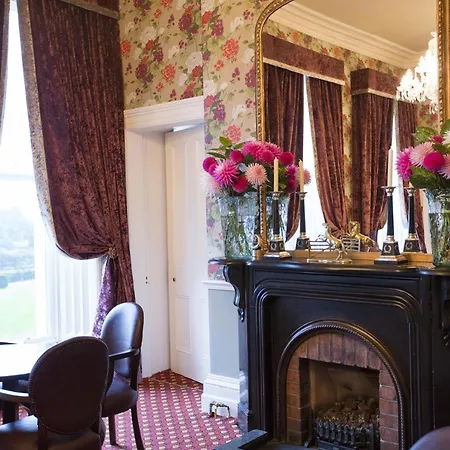 Hotel Minella & Leisure Centre 4*