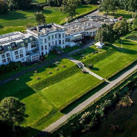 Minella & Leisure Centre 4*