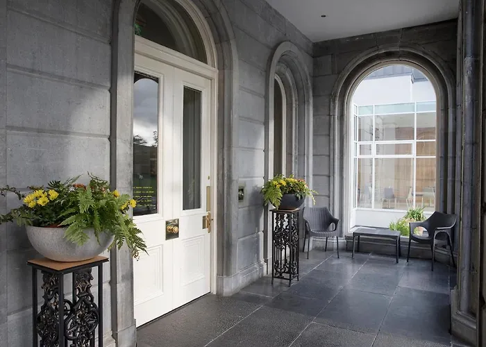 Minella & Leisure Centre 4*