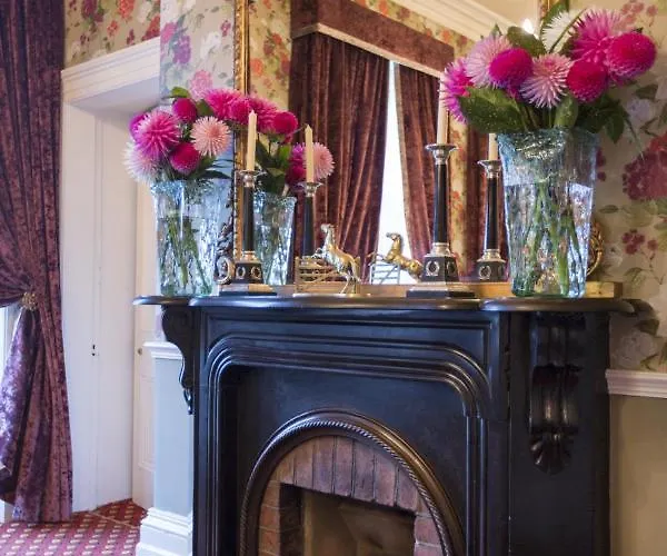 Minella & Leisure Centre Hotel